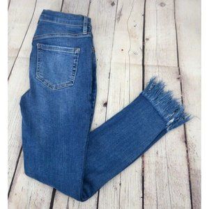 FREE PEOPLE Women's High Rise‎ Fringe Crop Jeans SIZE 25 Medium Wash